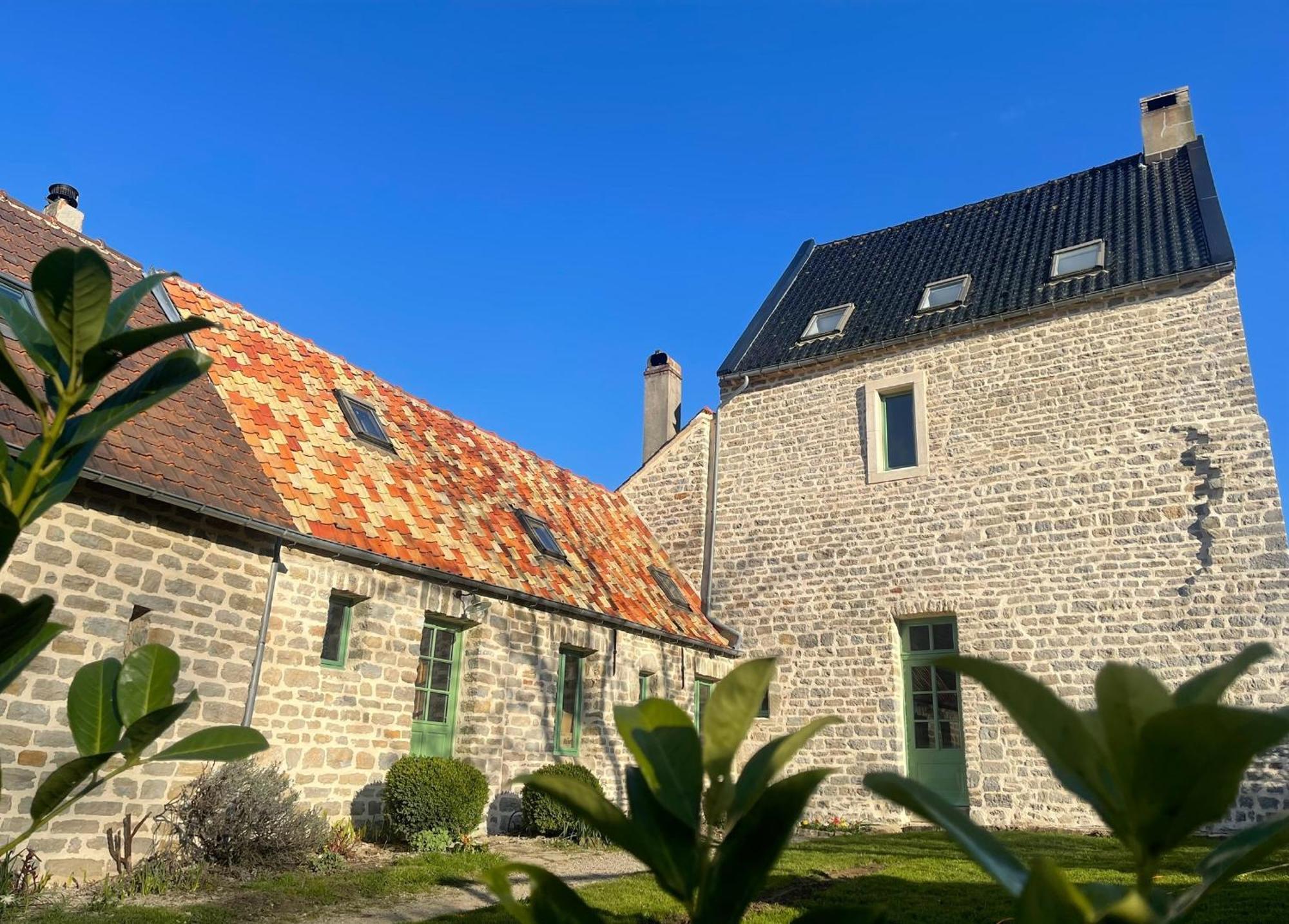 Saperlipopette Charmante Demeure En Pierre De Taille Baincthun Exterior foto